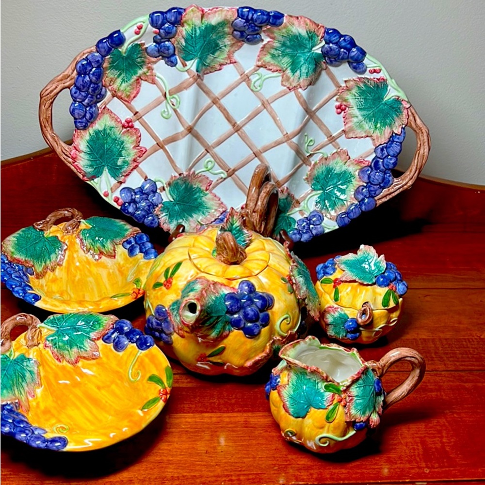 Fitz and Floyd tea set